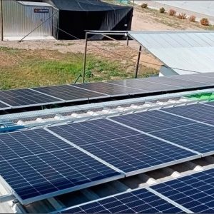 Instalación de Sistema Solar Fotovoltaico en Cooperativa Coopeumo
